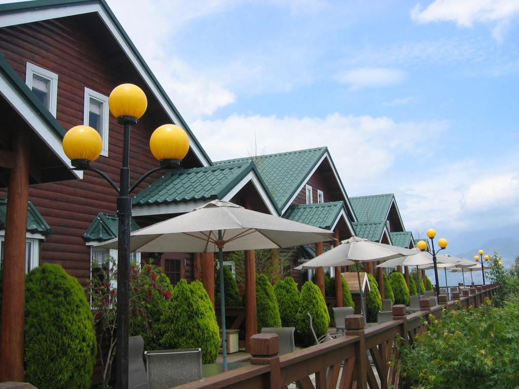 清境豐田桂林山莊民宿 Renai Exteriör bild